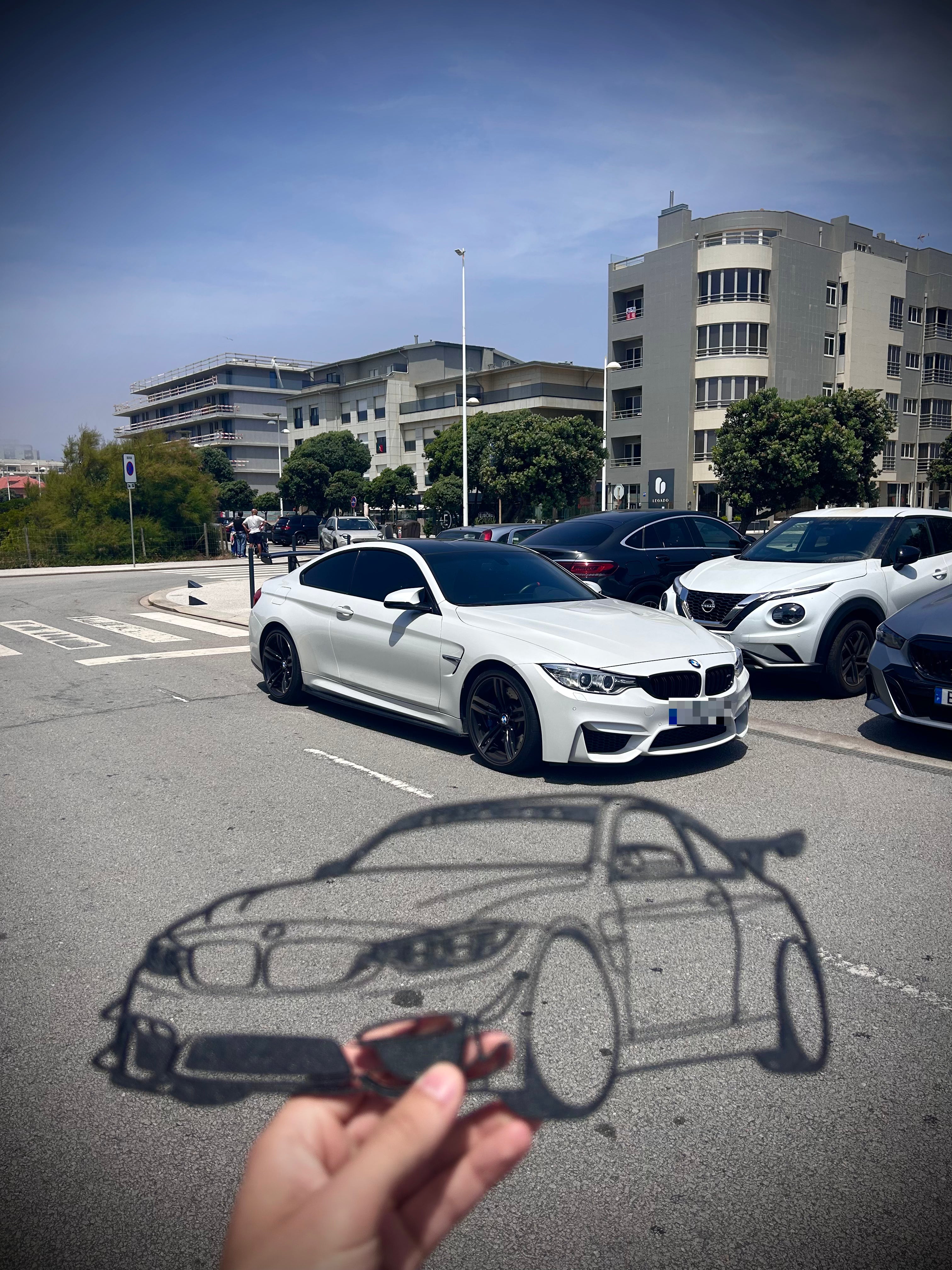 Silhueta BMW M4 F82