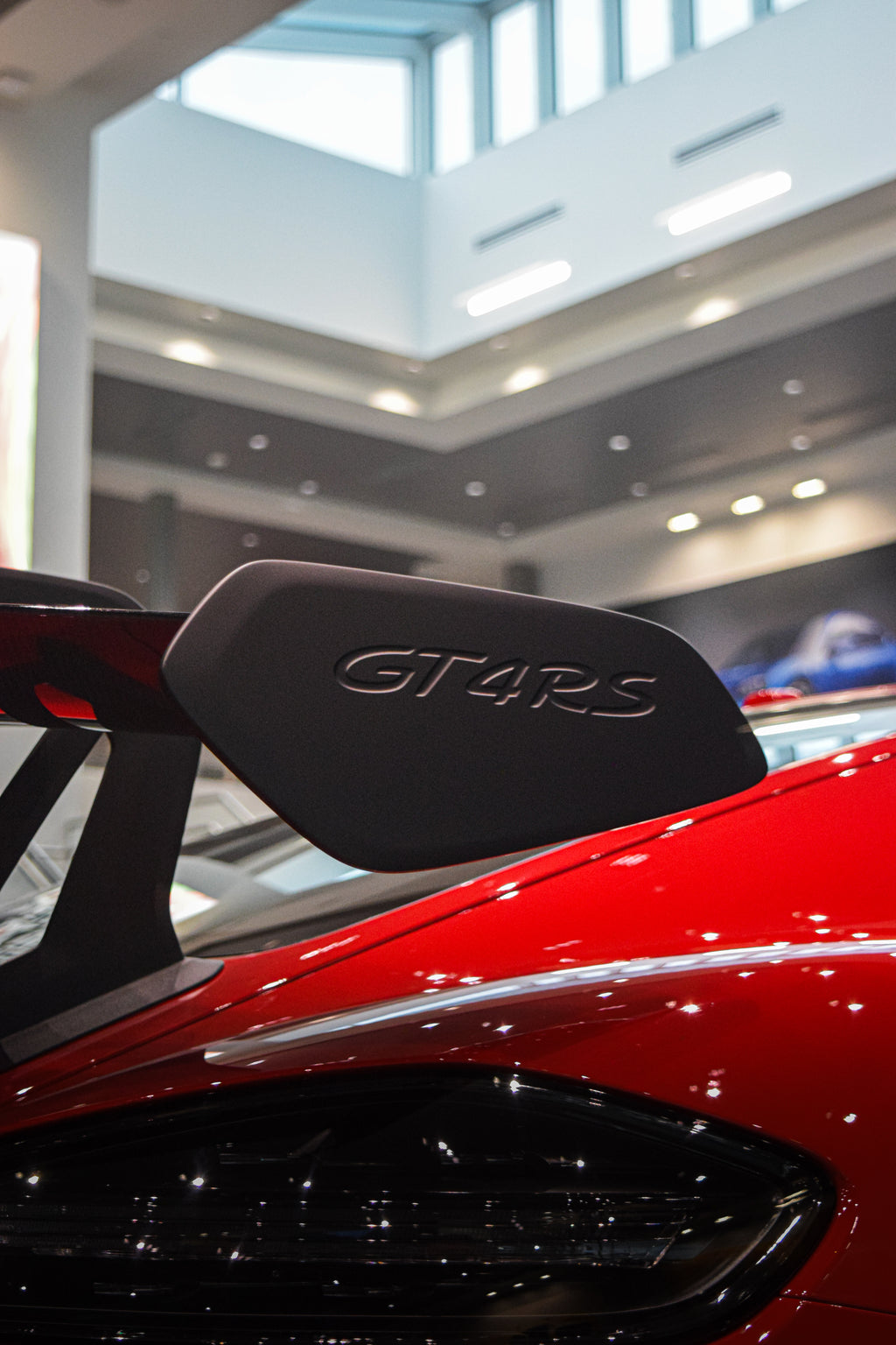 Porsche 718 GT4RS Keychain (steel)