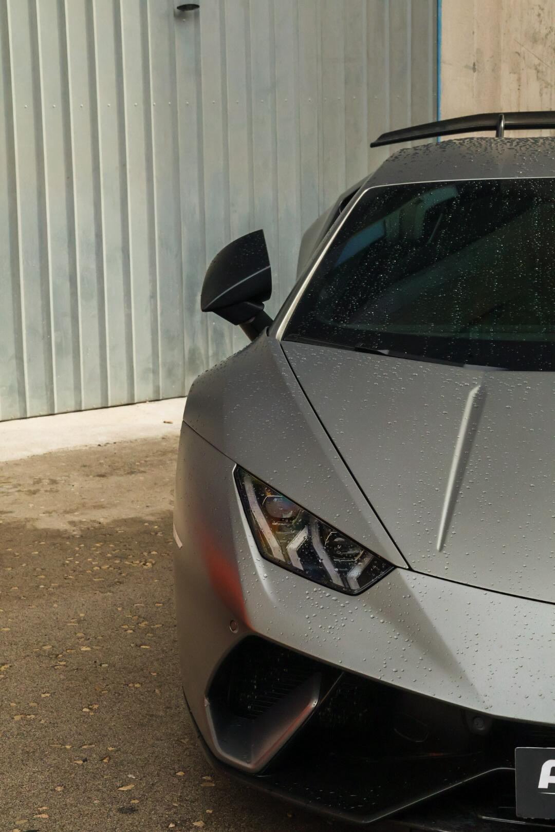 Lamborghini Huracán Performante Keychain (steel)